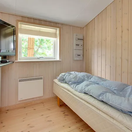 Four-bedroom Holiday In * Hals